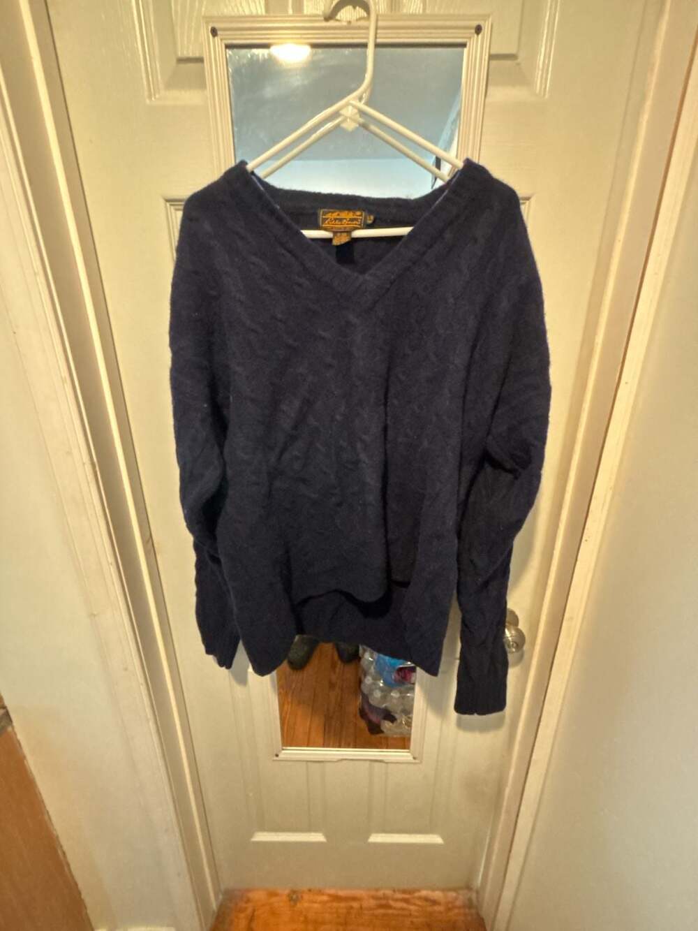 Eddie Bauer Vintage 100% Lambswool Navy Blue V-Neck Cable Knit Sweater L/G Tall